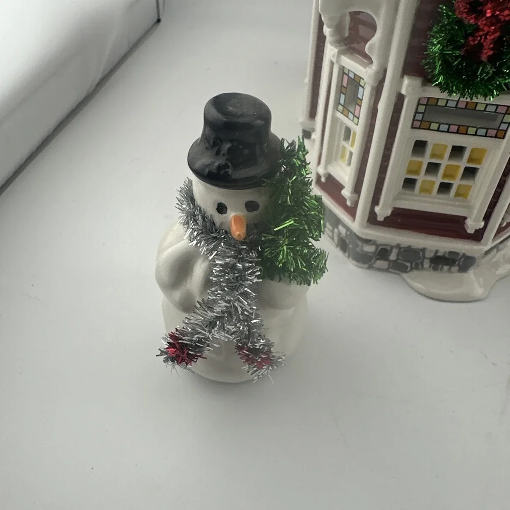 Dept 56 Snow Village 